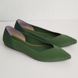 Rothy's • "The Point" in retired Willow green